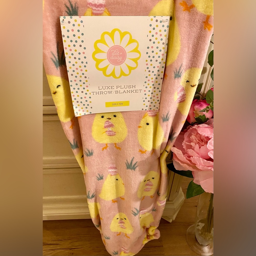Pink Chick Easter Throw Blanket